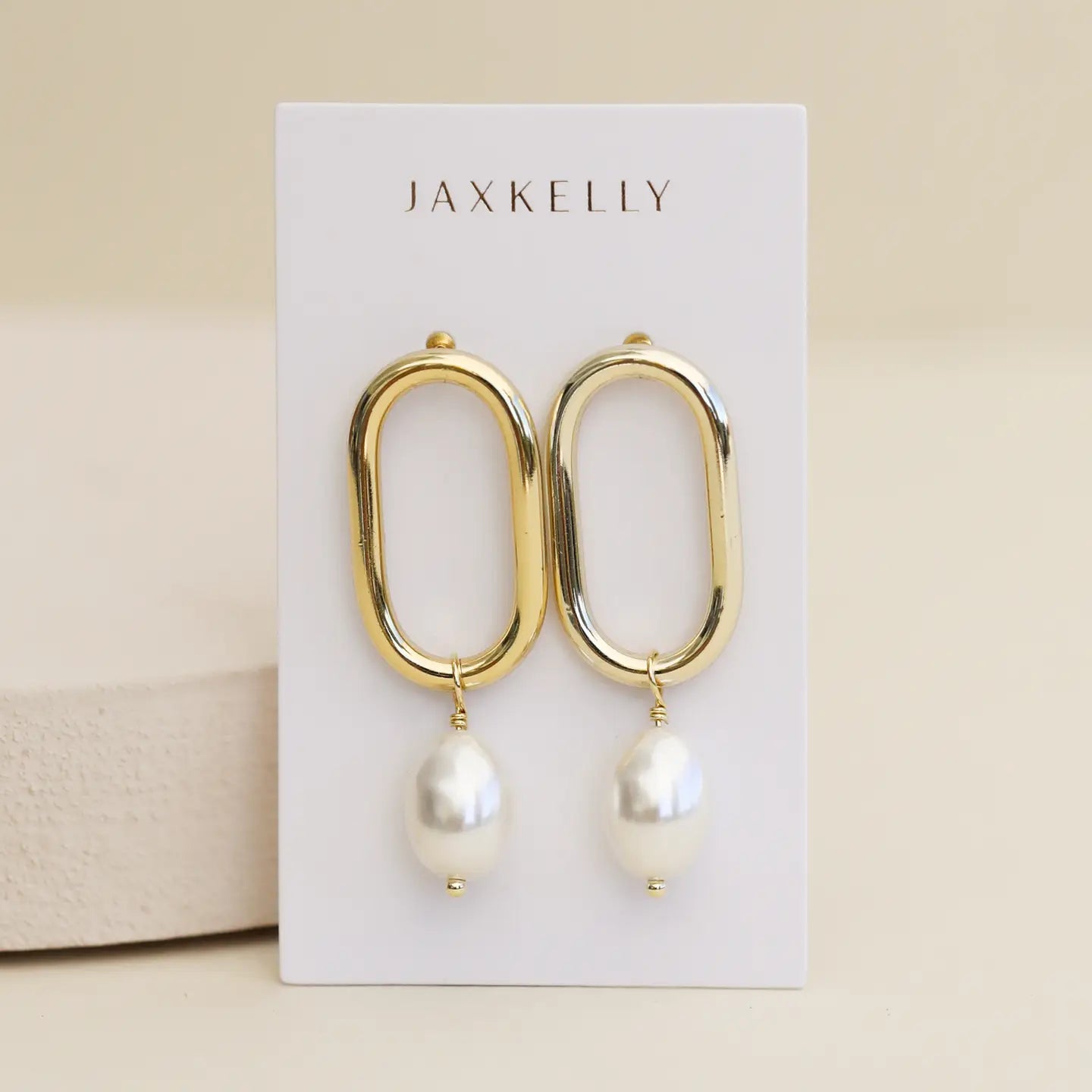 Oval Pearl Drop
