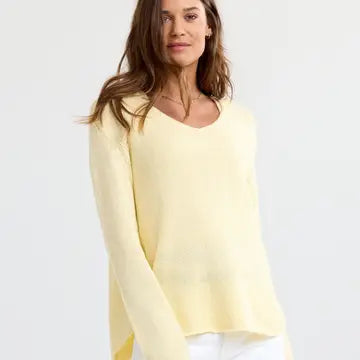 Round Edge V-Neck