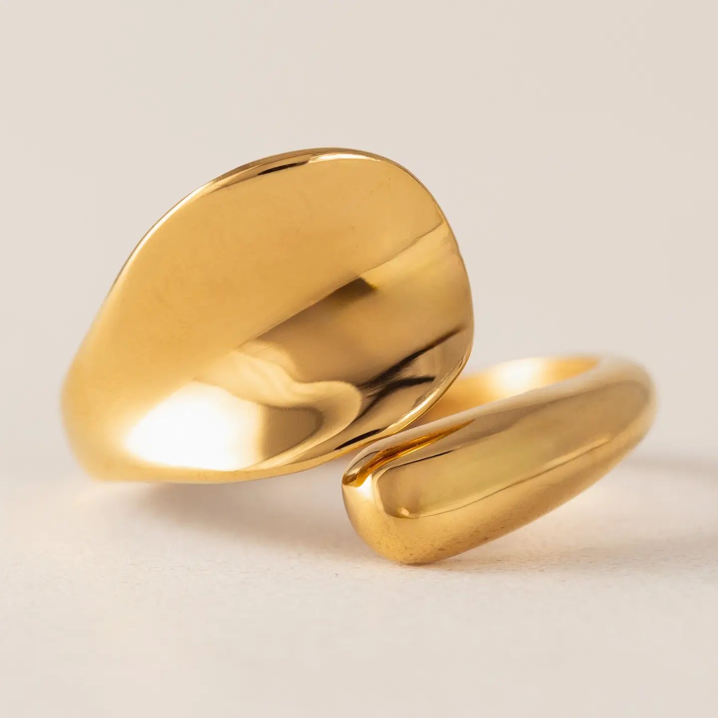 Lila Ring