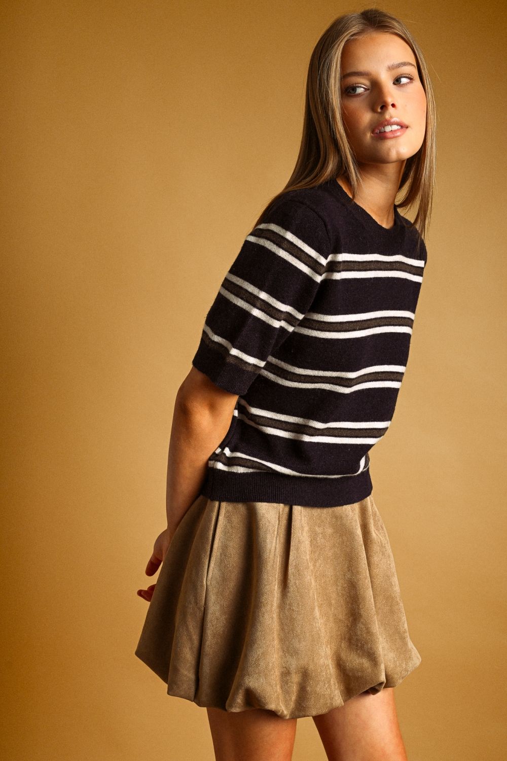 Stripe Pattern Short Sleeve Knit Top