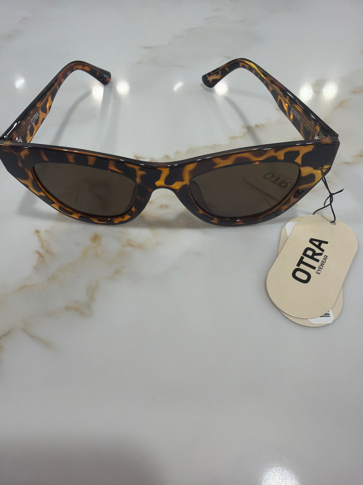 Kinni Sunglasses