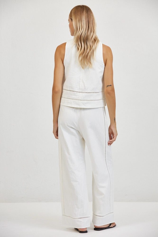 Linen Round Neck Sleeveless Top