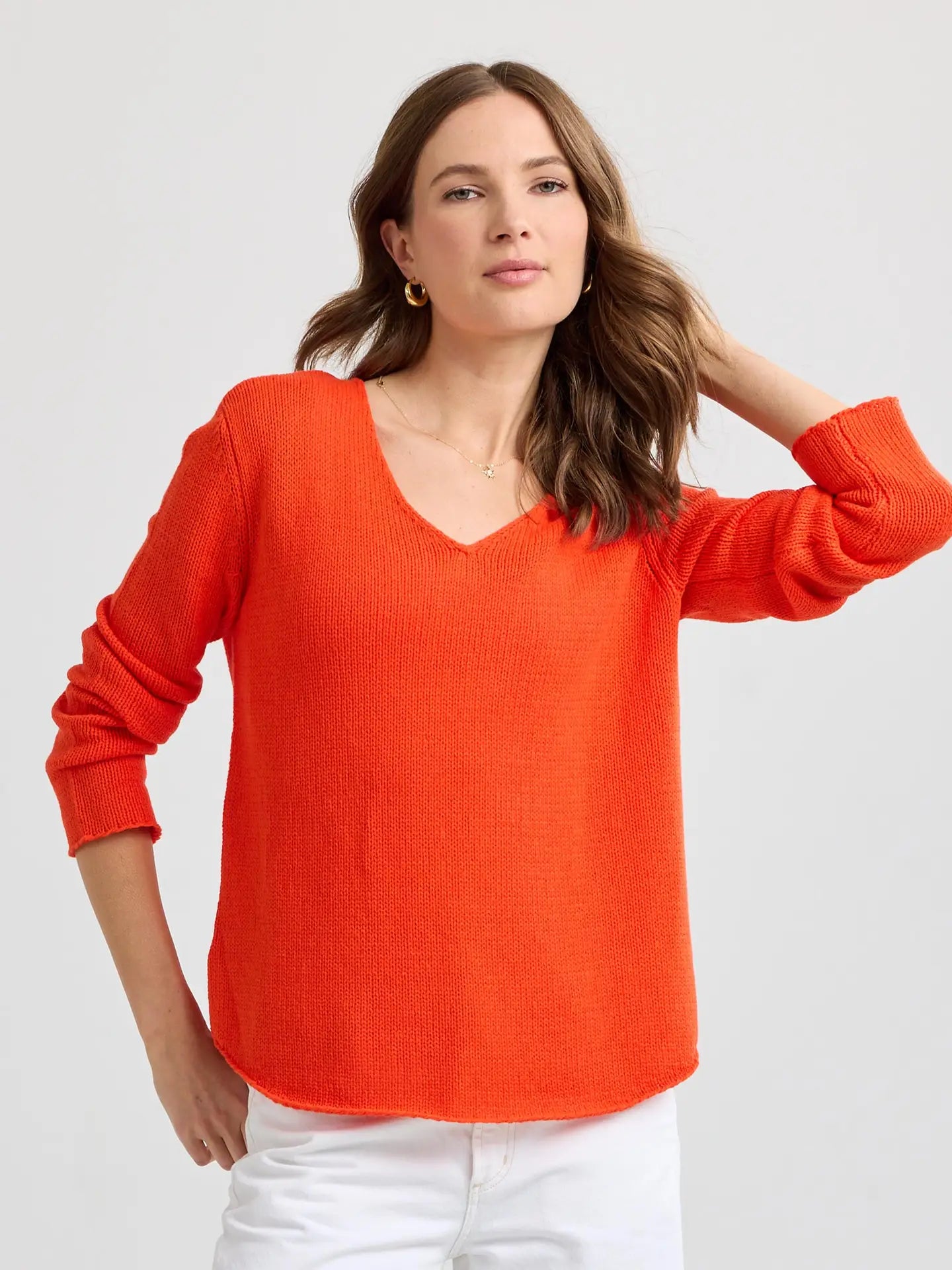 Round Edge V-Neck