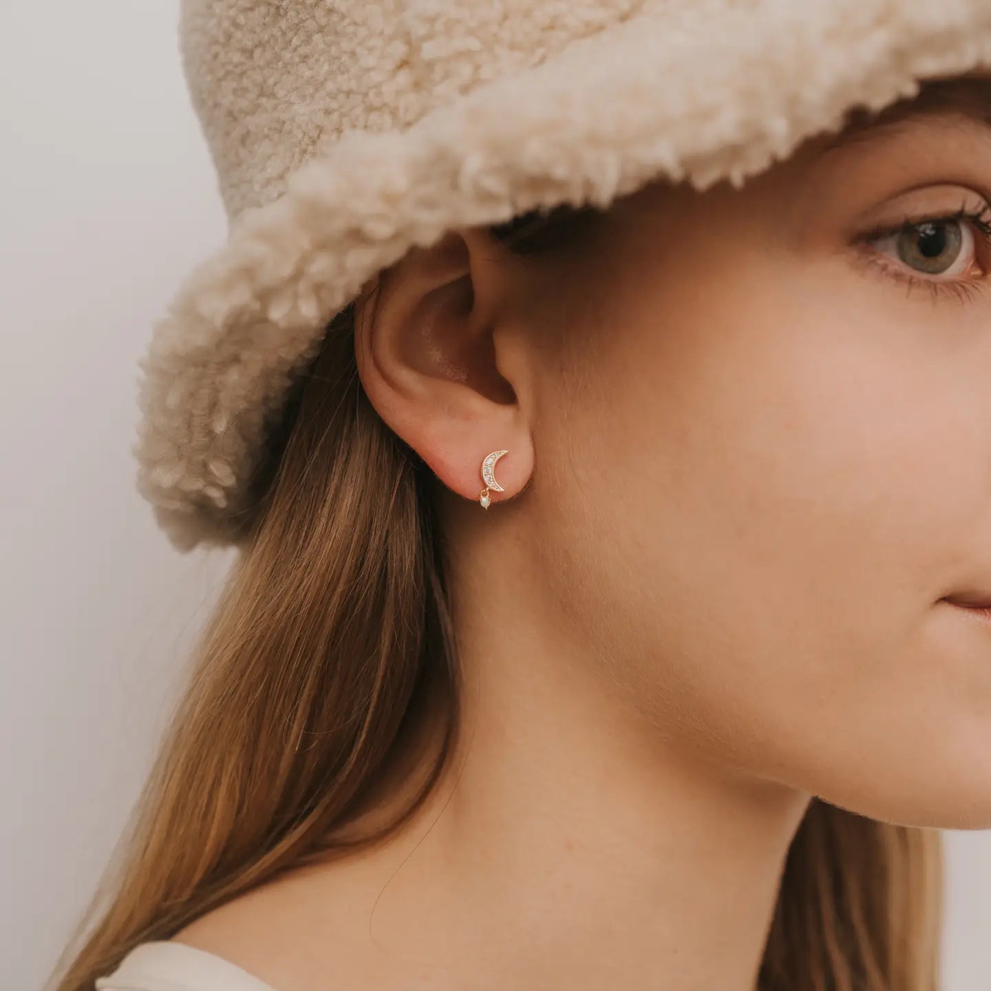 Moon Drop - Gold Earrings