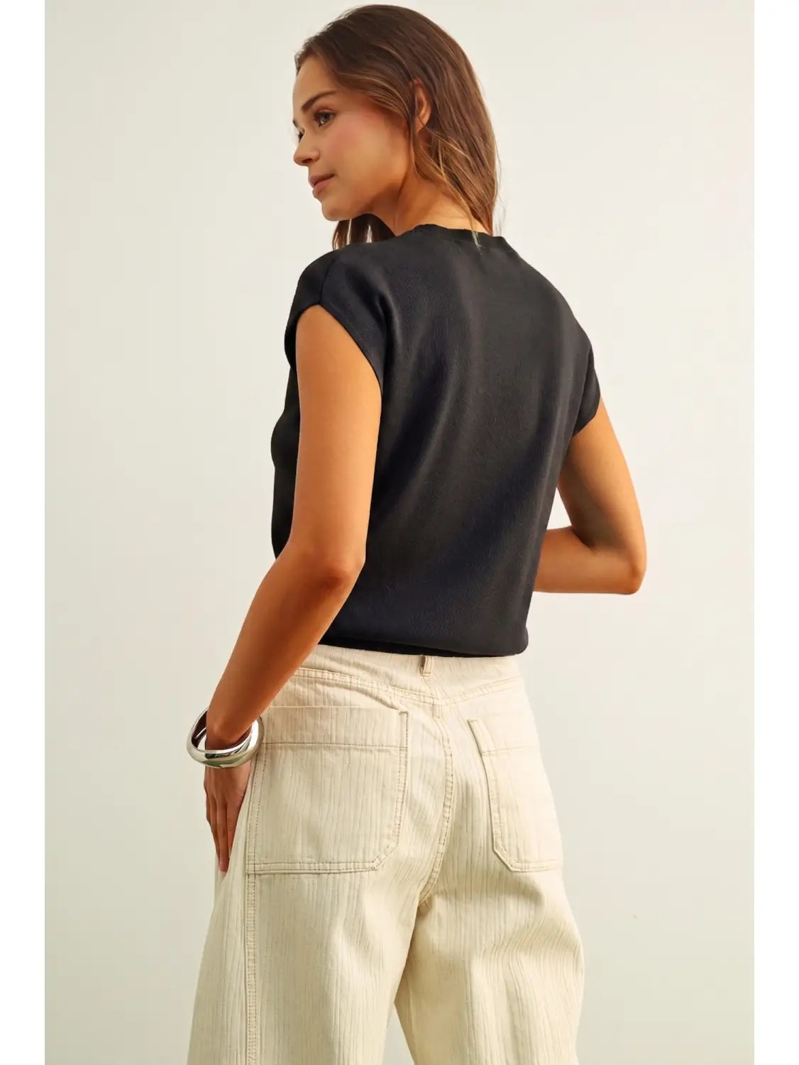 Round Neck Cap Short Sleeve Knit Top