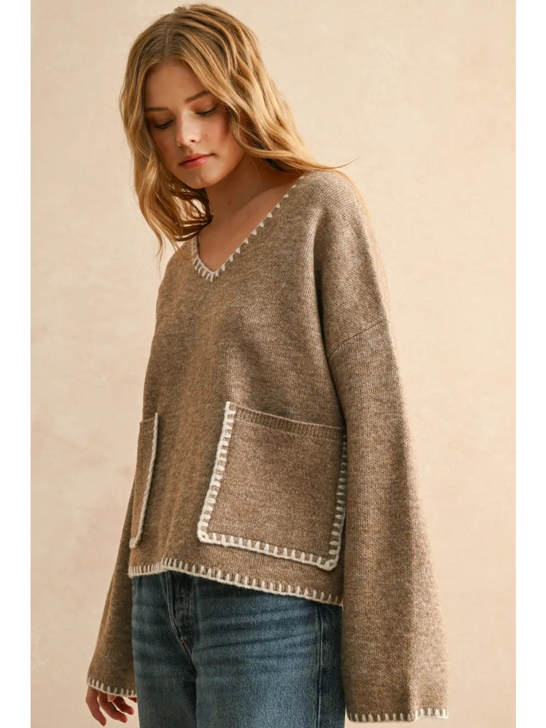 Stitch Detailed V-Neck Sweater Top