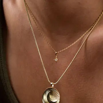 Tiny Star Necklace