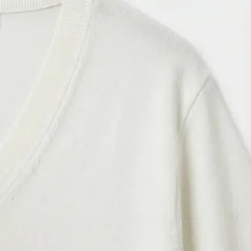 V-Neck Short Sleeve Fine Knit Sweater