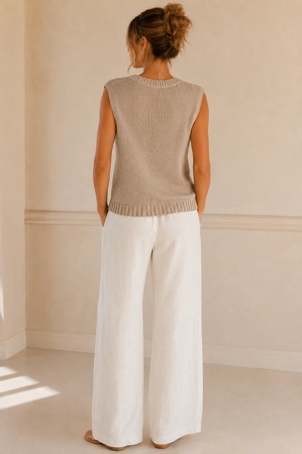Sleeveless Knitted Top