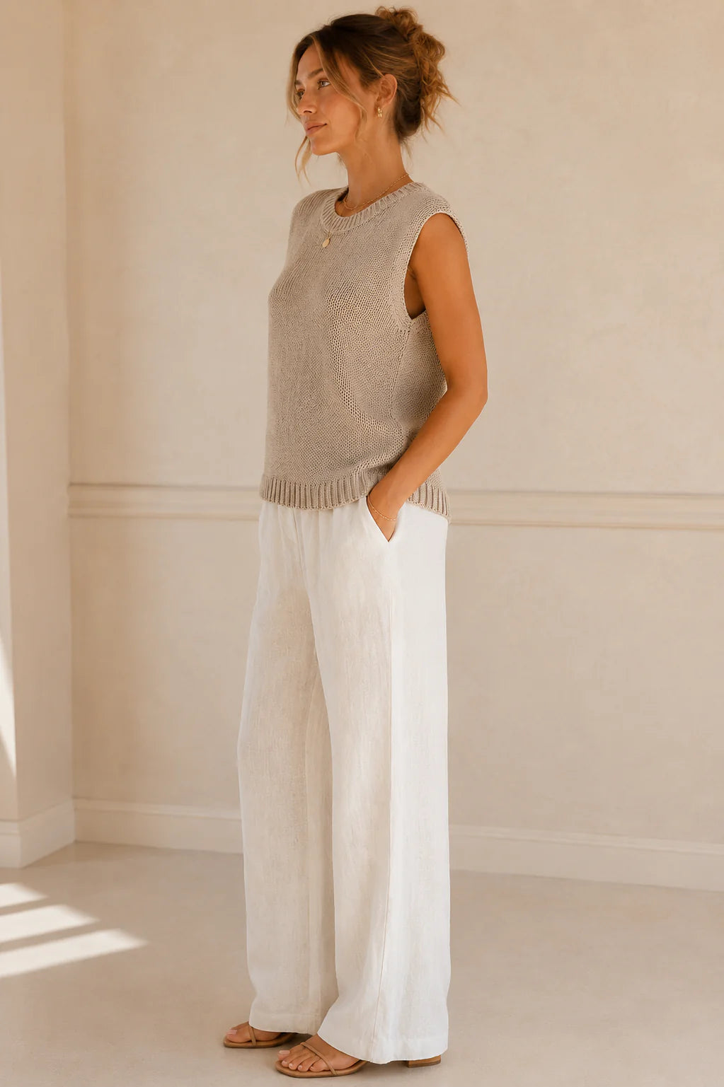 Sleeveless Knitted Top