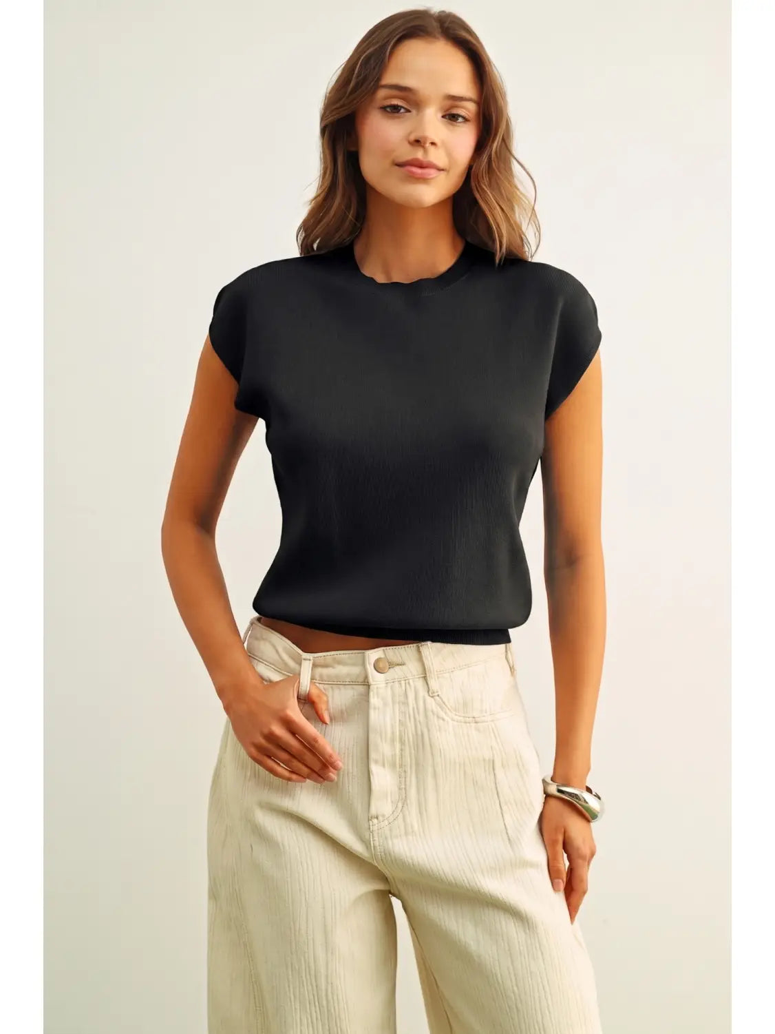 Round Neck Cap Short Sleeve Knit Top