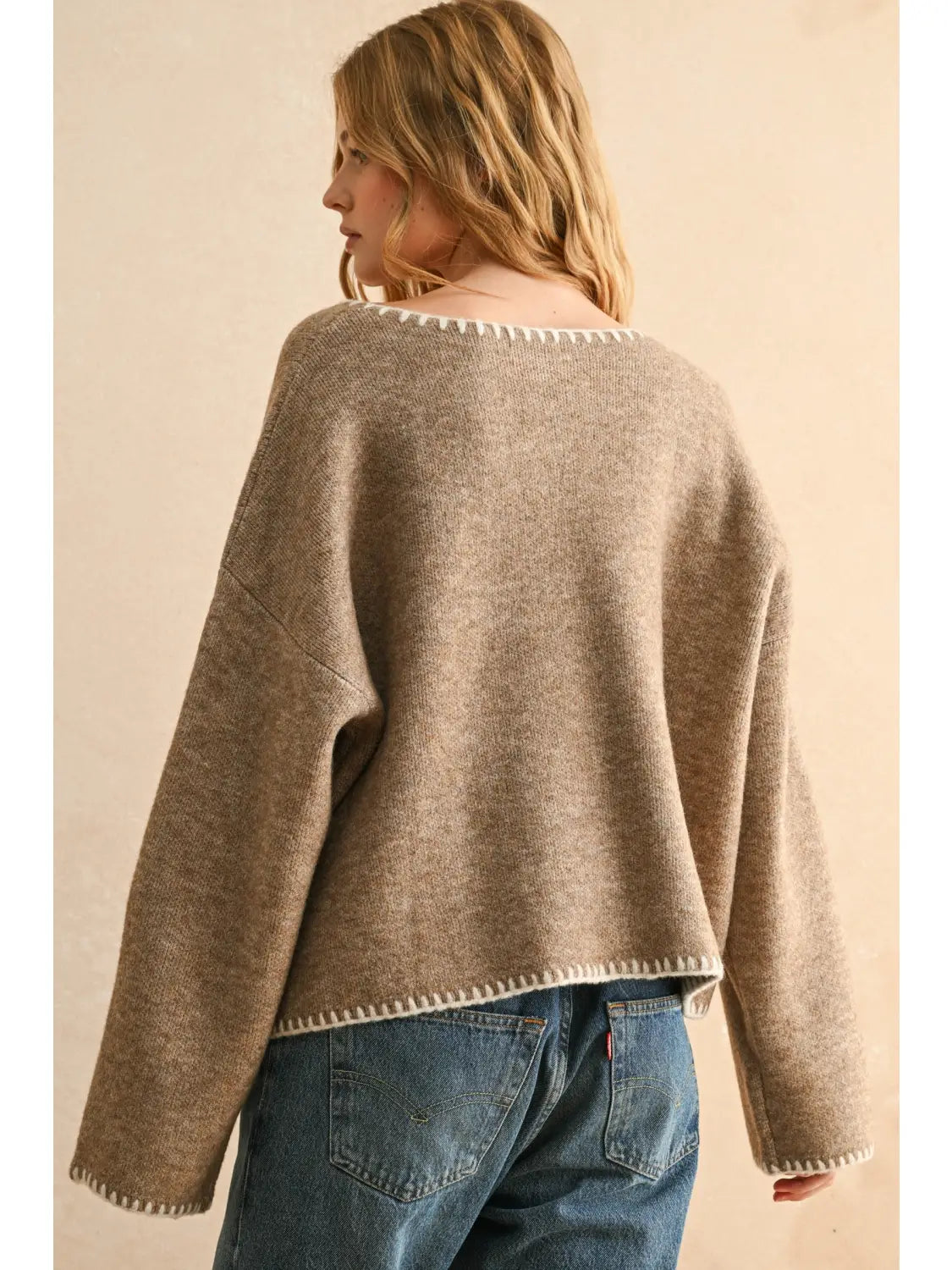 Stitch Detailed V-Neck Sweater Top
