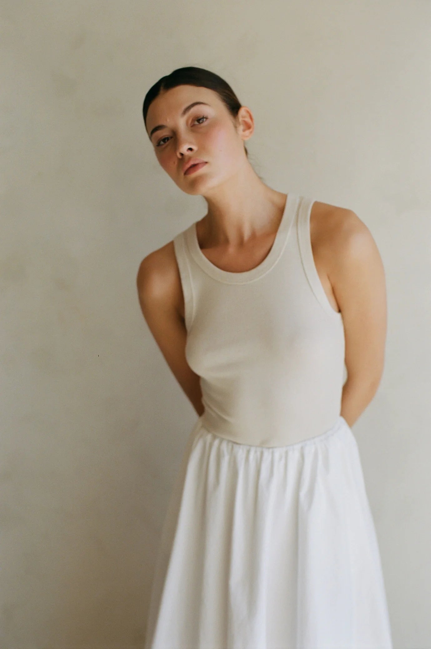 Ribbed Round Neck Sleeveless Tank Top