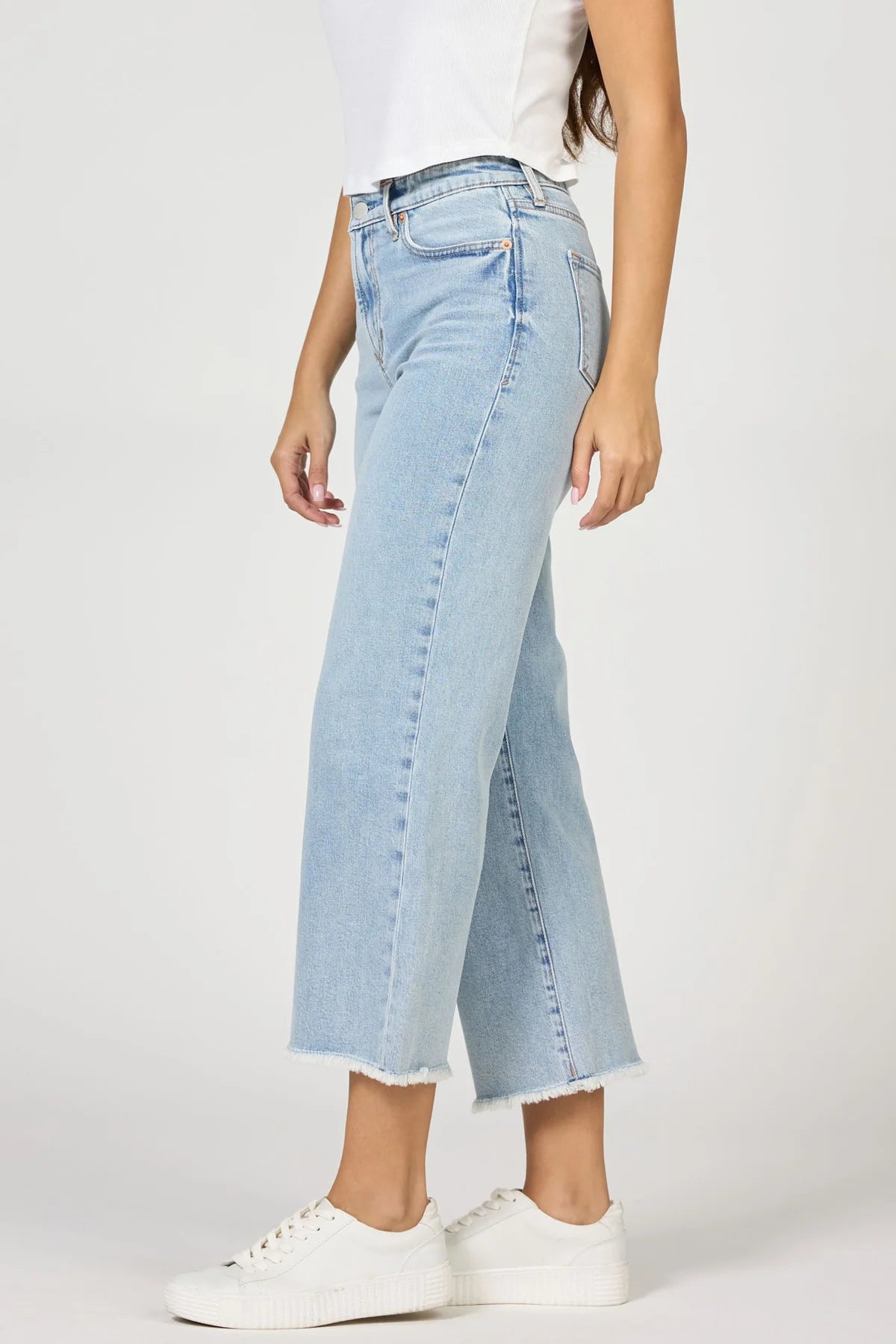 Holly Jean