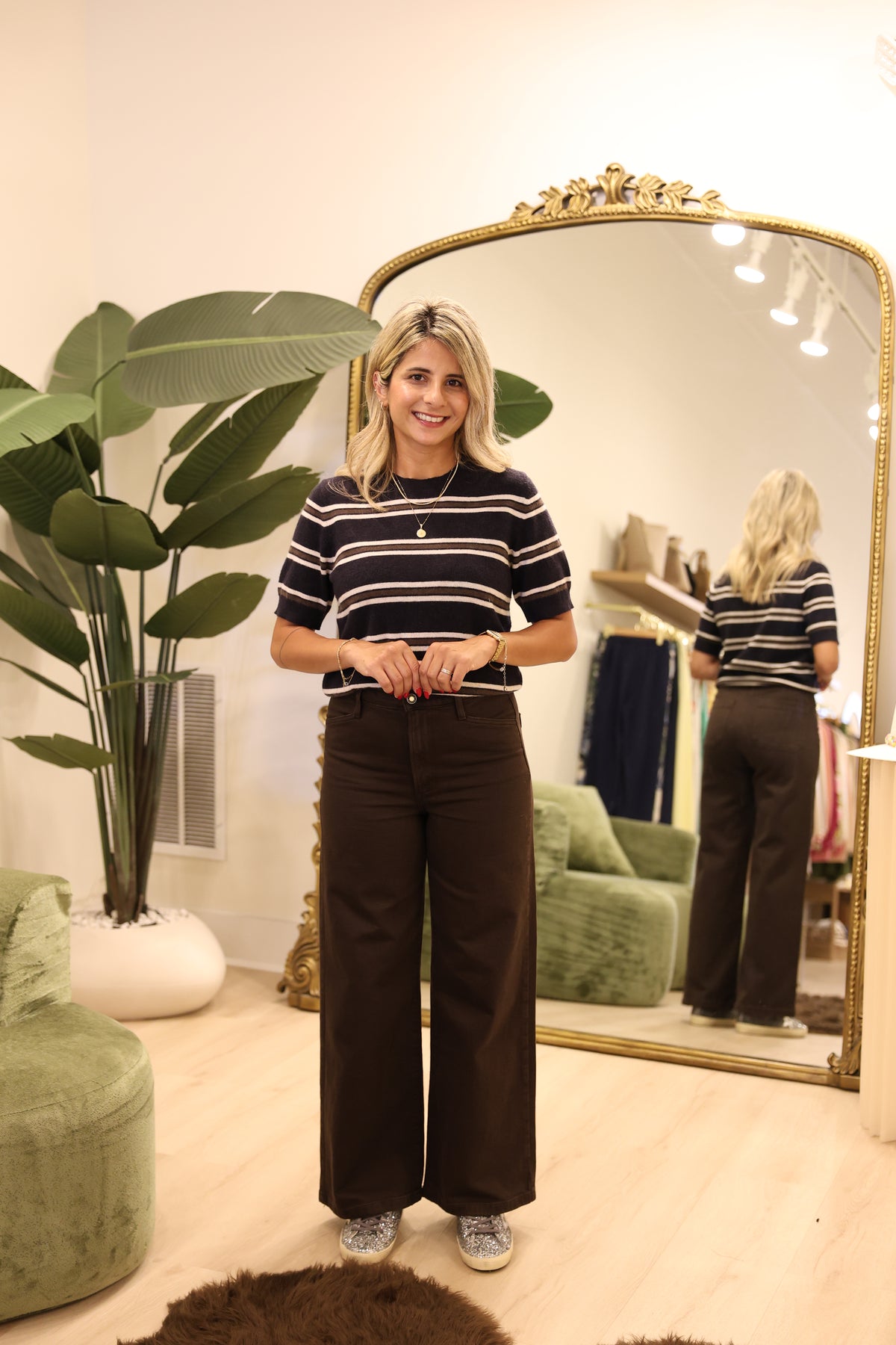 The Mischa Wide Leg Ankle Jeans