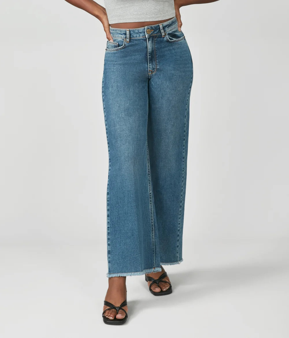 Milan Ultra High Rise Wide Leg Jeans