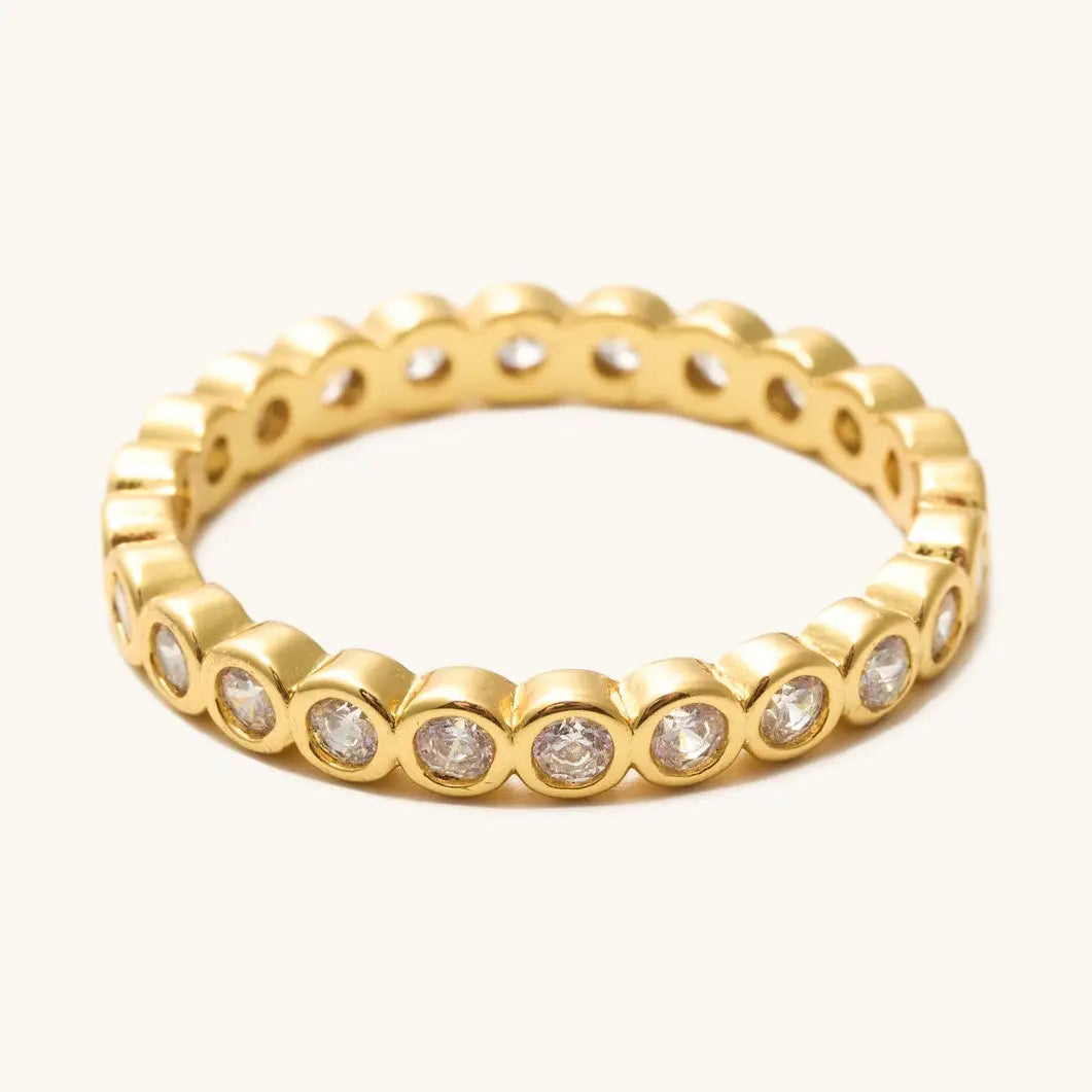 Evie Gold Circle Gem Ring - 7,8