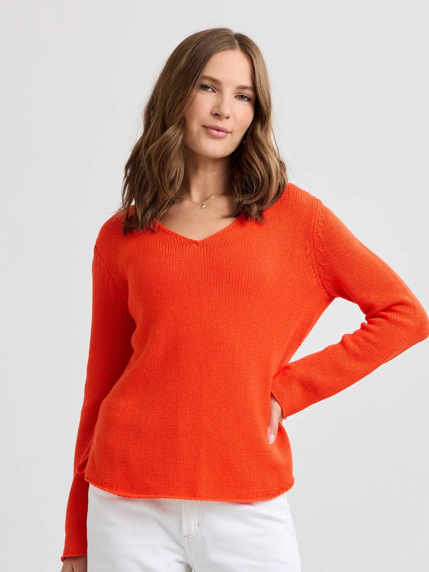 Round Edge V-Neck