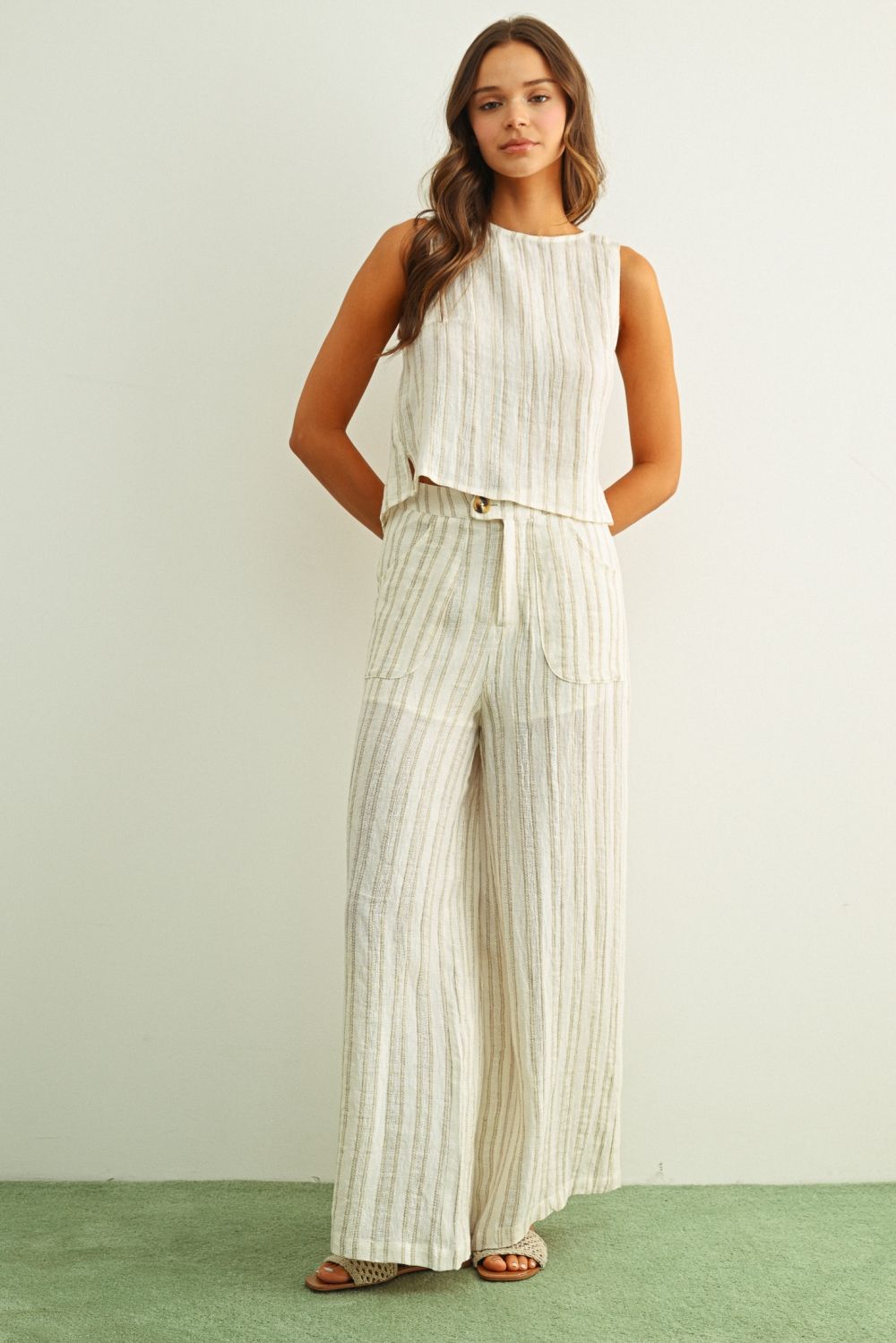 Jacquard Linen Twisted Back Top