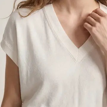 V-Neck Short Sleeve Fine Knit Sweater