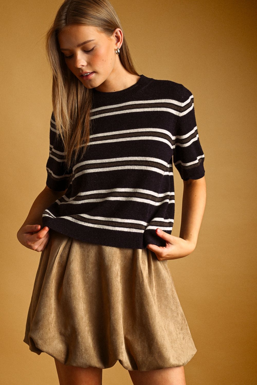 Stripe Pattern Short Sleeve Knit Top